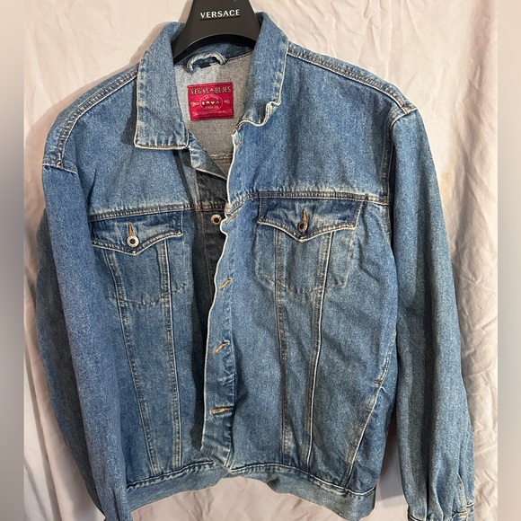 Other - Vintage Vegas Blues Jean jacket